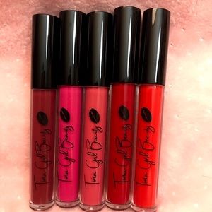 Matte liquid lipsticks